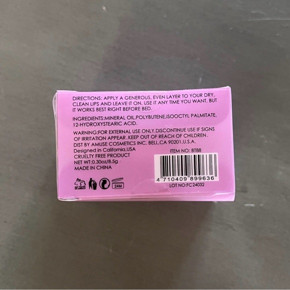 Amuse Hydra Lips in Lip Compact with Mirror and applicator - - Picture 5 of 5